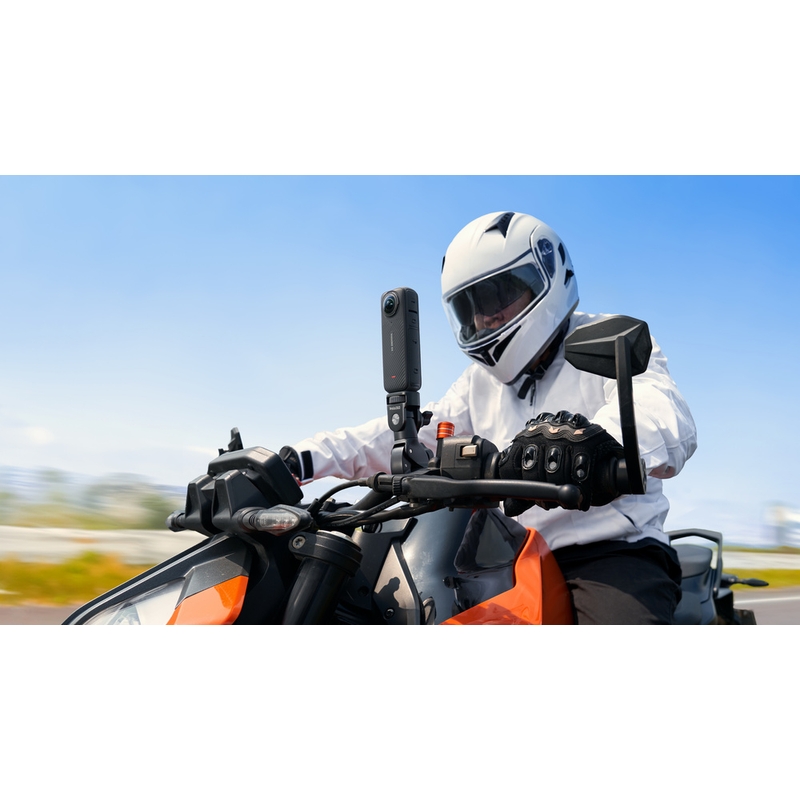 Pachet cameră de acțiune pentru motocicletă Insta360 X4, negru