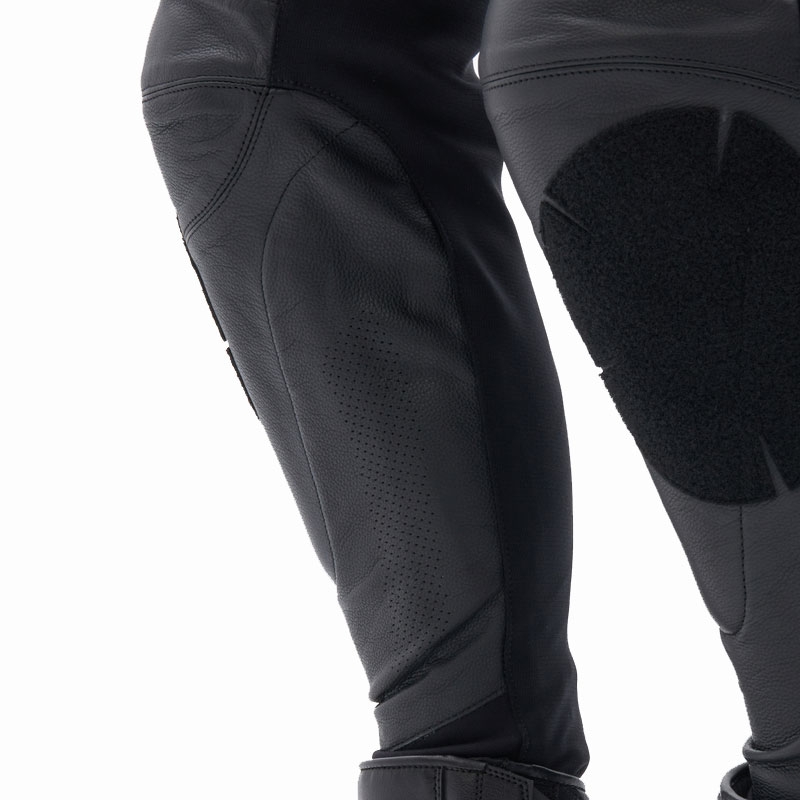 Pantaloni de motocicletă din piele Rebelhorn Veloce negru-alb