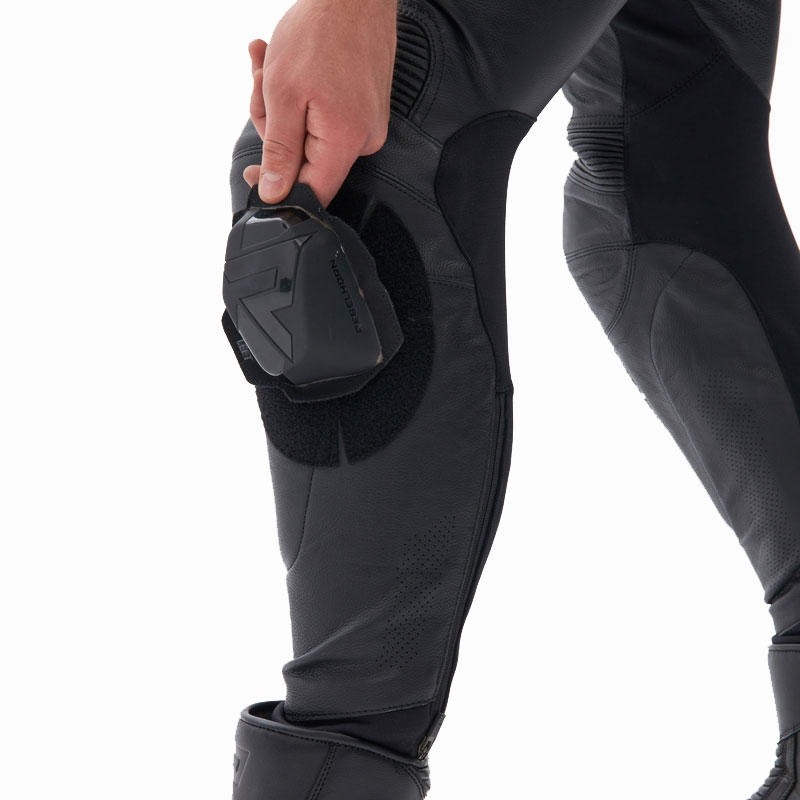 Pantaloni de motocicletă din piele Rebelhorn Veloce negru-alb