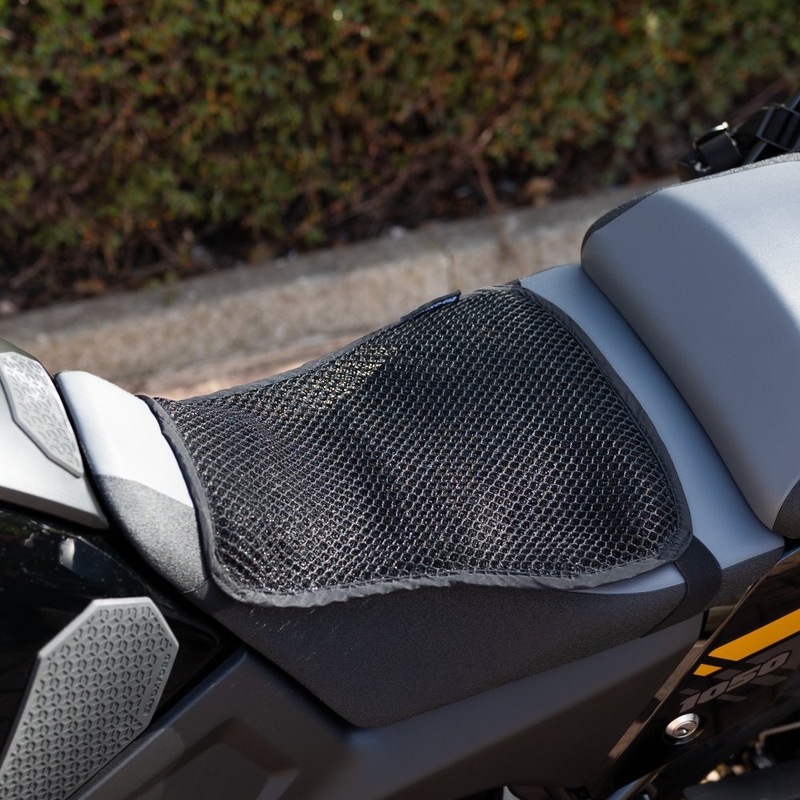 Pernă de ventilație Oxford Cool Seat Adventure and Touring, neagră