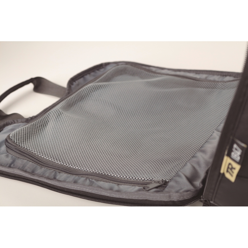 Cutie laterala aluminiu SHAD Terra TR47 Editie Black dreapta