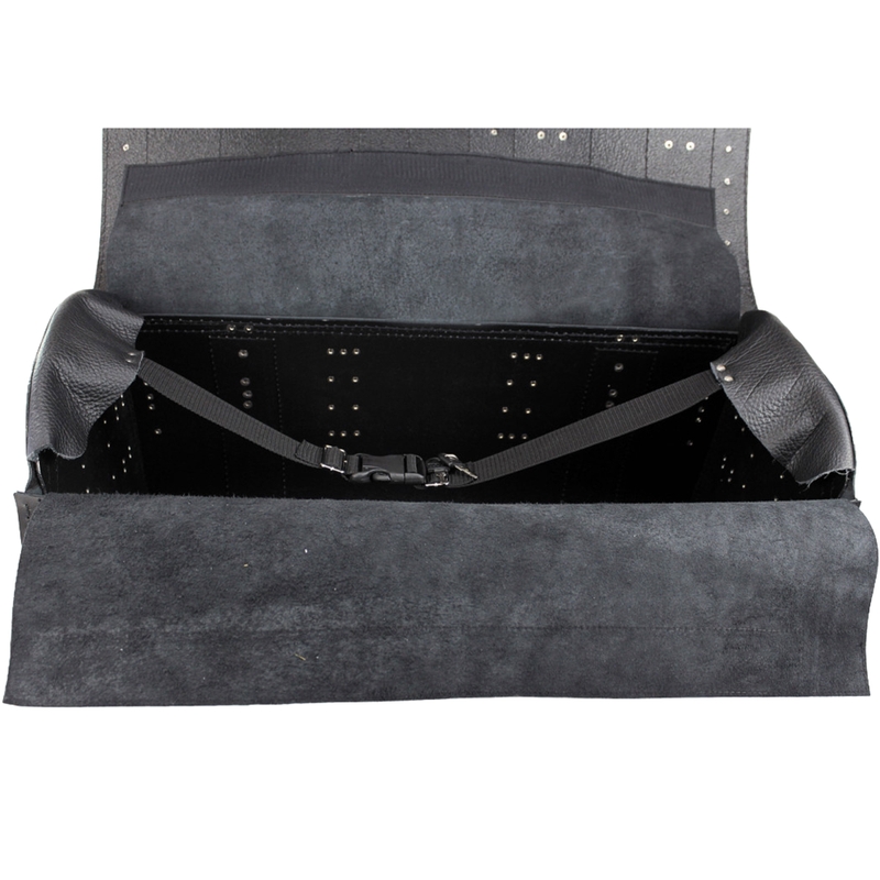 Geantă de motocicletă din piele cu încuietoare și nituri RSA K160 neagră