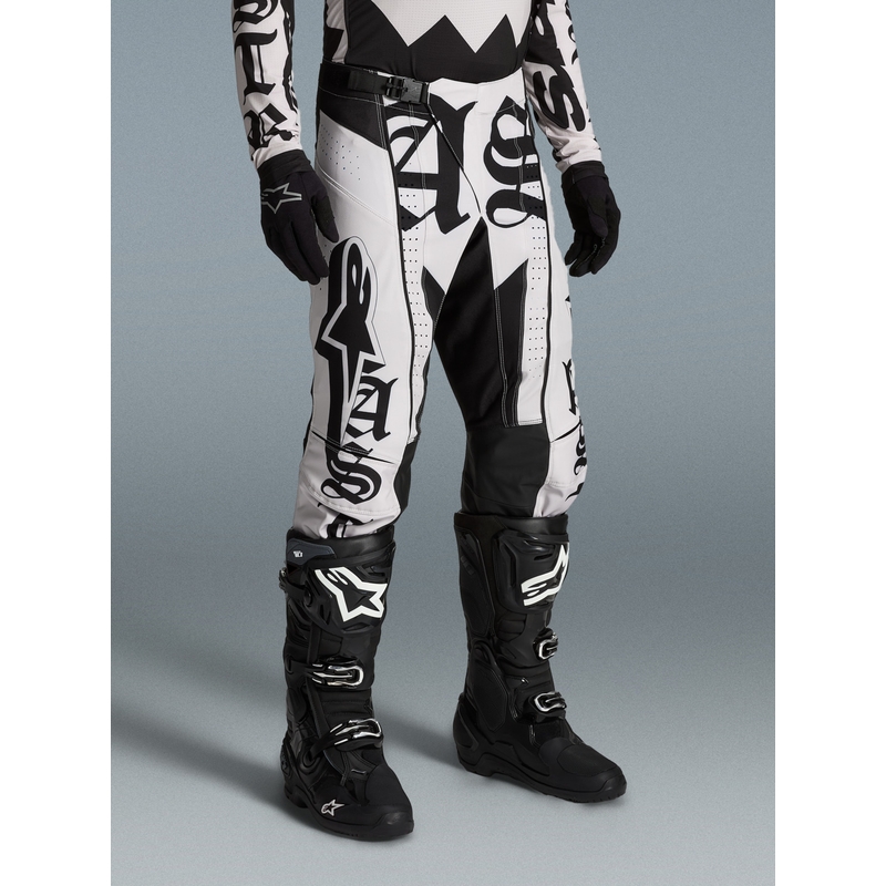 Pantaloni motocross Alpinestars Techstar ediție limitată Wolf Dust, culoare nisip-negru