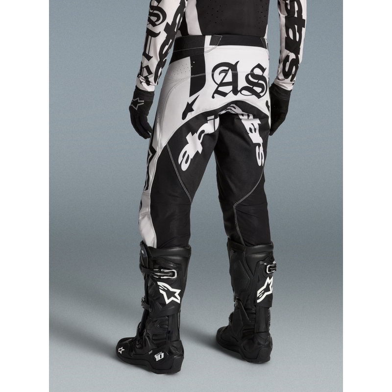 Pantaloni motocross Alpinestars Techstar ediție limitată Wolf Dust, culoare nisip-negru