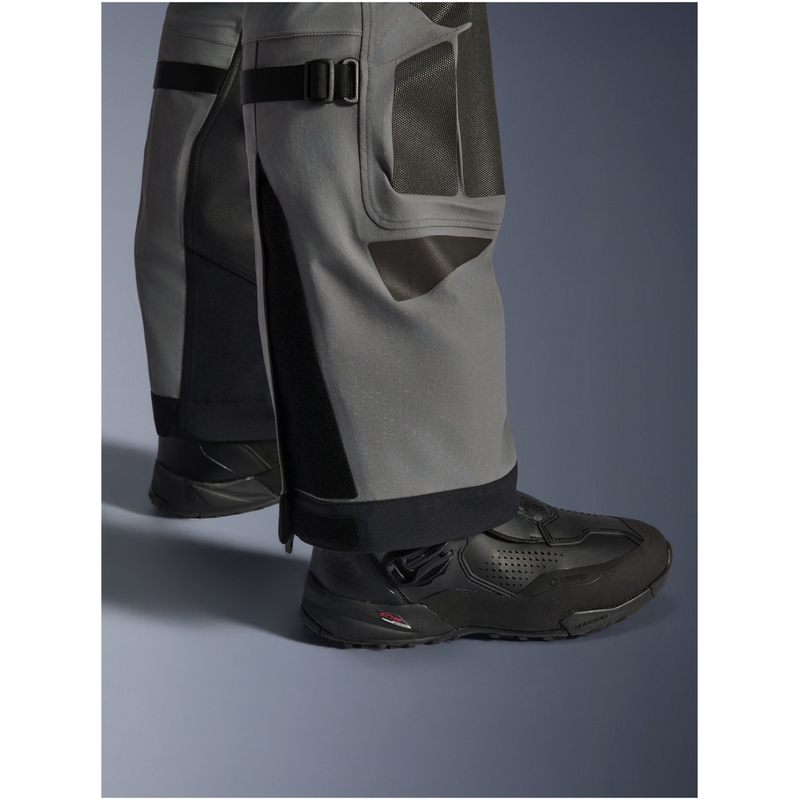 Pantaloni scurți motocicletă Alpinestars Nazca 3L Gore-Tex PRO gri închis-negru