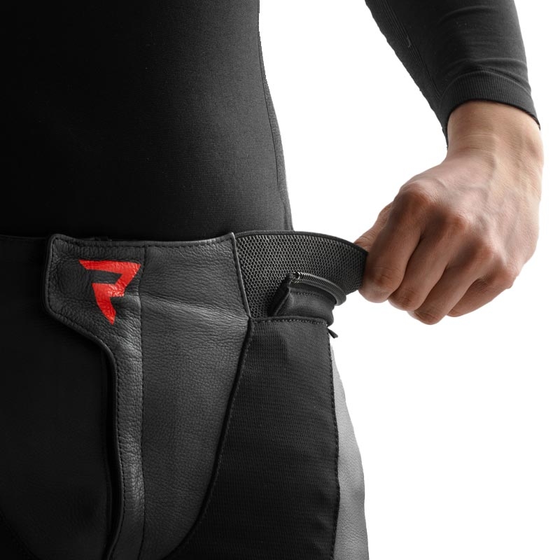 Pantaloni de motocicletă din piele Rebelhorn Inferno negru-roșu fluo