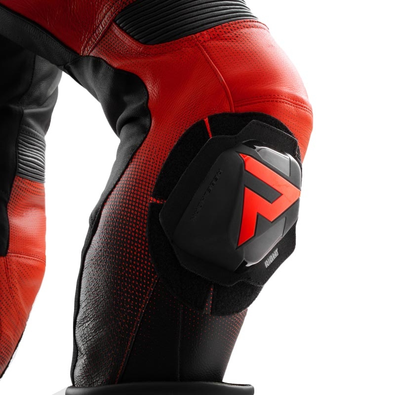 Pantaloni de motocicletă din piele Rebelhorn Inferno negru-roșu fluo
