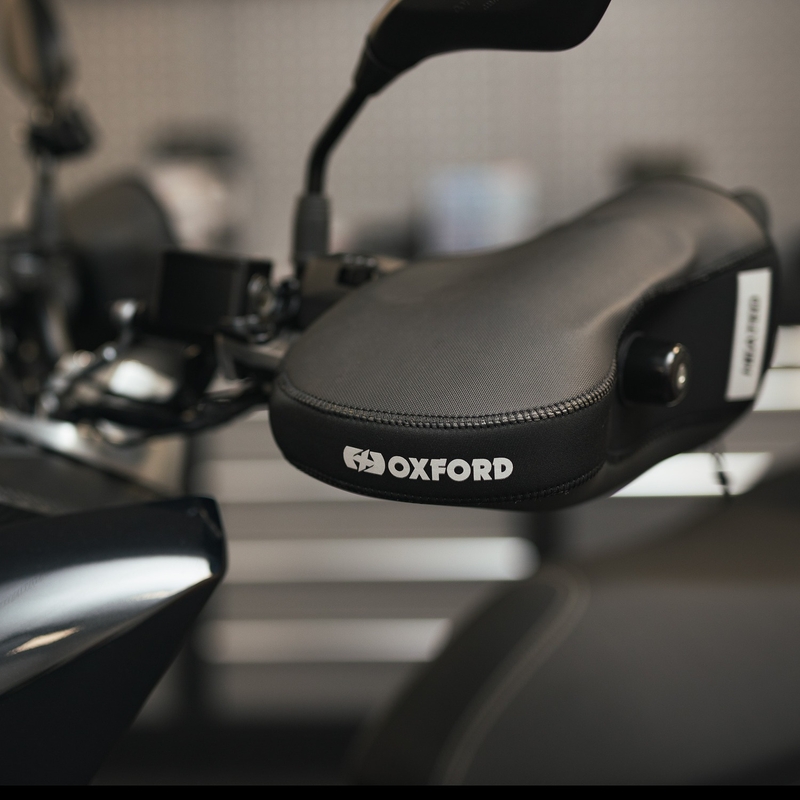 Manșete încălzite Oxford Hot Muffs, negre
