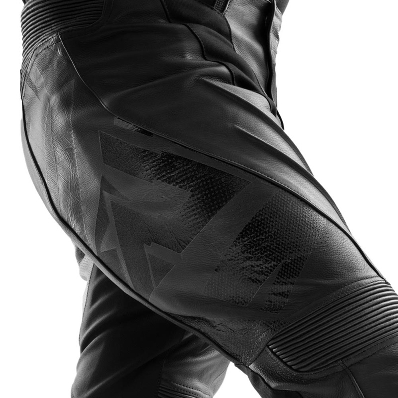 Pantaloni de motocicletă din piele Rebelhorn Inferno negri