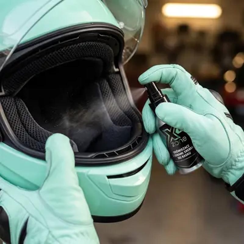 Odorizant interior pentru cască cu ioni argintii 50 ml mentă
