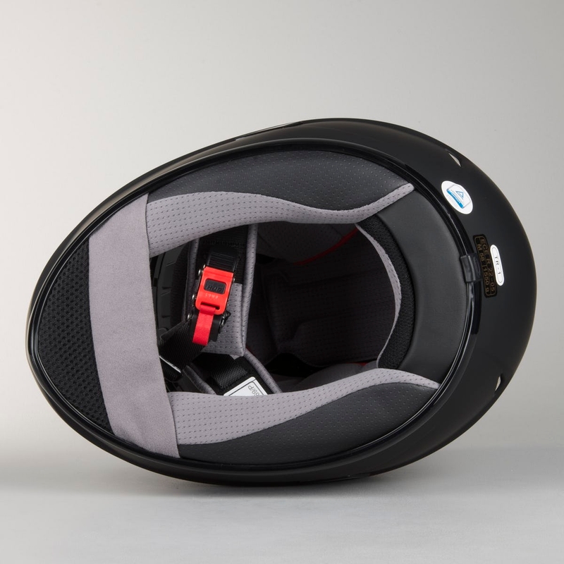 Cască de motocicletă integrală HJC TR-1 negru mat lichidare