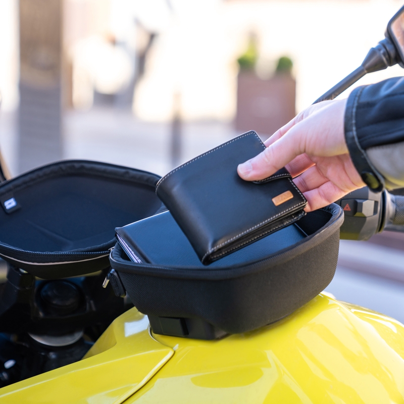 Geanta de rezervor (tank bag) SHAD E02C for click system